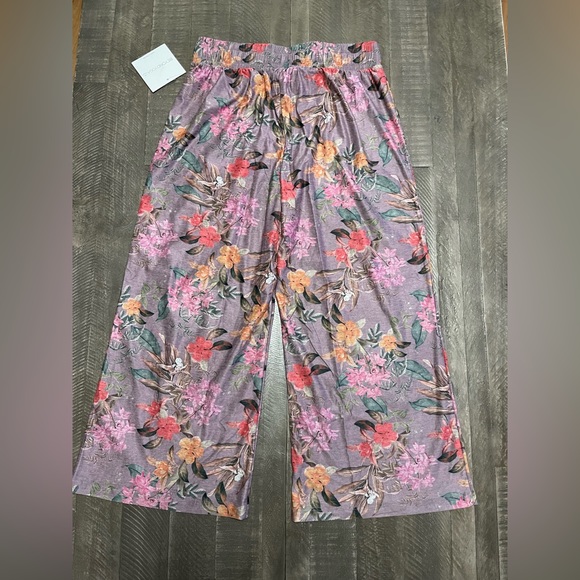 Beyond Yoga Featherweight SoftMark Own The Night Sleep Pant - Picture 3 of 4